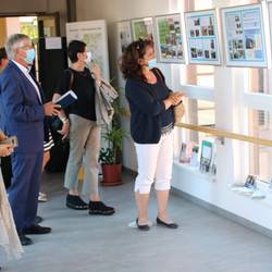 Impressionen von der  Eröffnung der Ausstellung "All inklusive" im Landratsamt in Schleiz