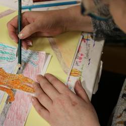 Künstlerisches Gestalten für Jedermann im Atelier am Gallenberg in Bad Lobenstein © Pressestelle Landratsamt Frau zeichnet