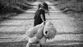 Hilfe bei Gewalt gegen Frauen und Kinder