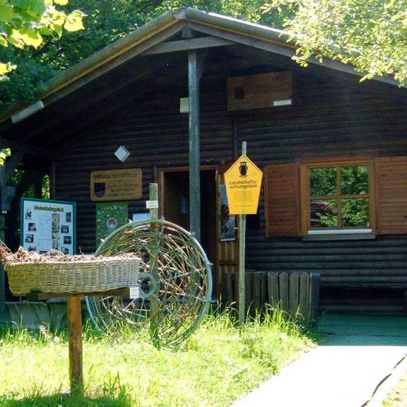 Infostelle für Umwelt und Naturschutz Plothen © Landratsamt Saale-Orla-Kreis, Fachdienst Umwelt Infostelle für Umwelt und Naturschutz Plothen
