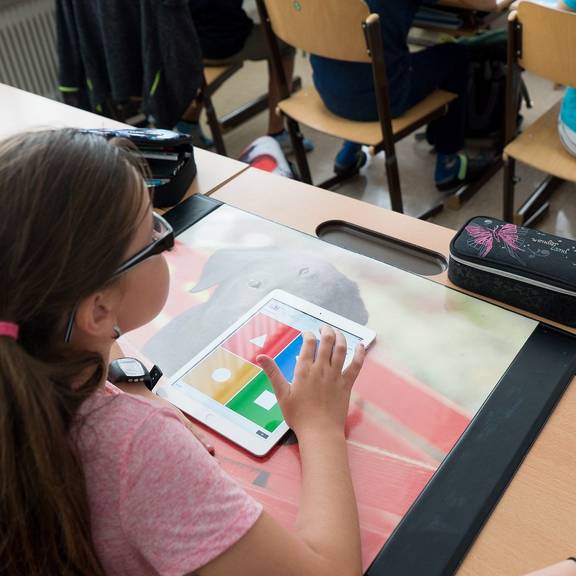 Symbolfoto © Pixabay ipad Schule 765920 1920 pixabay