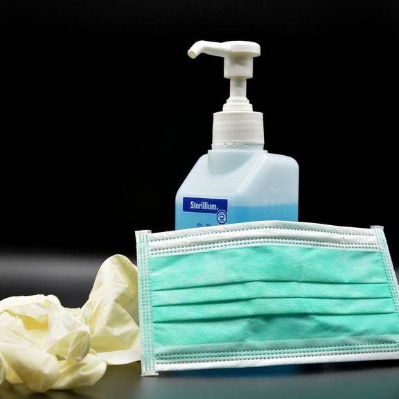 Symbolfoto © Pixabay / Klaus Hausmann hand disinfection KlausHausmann