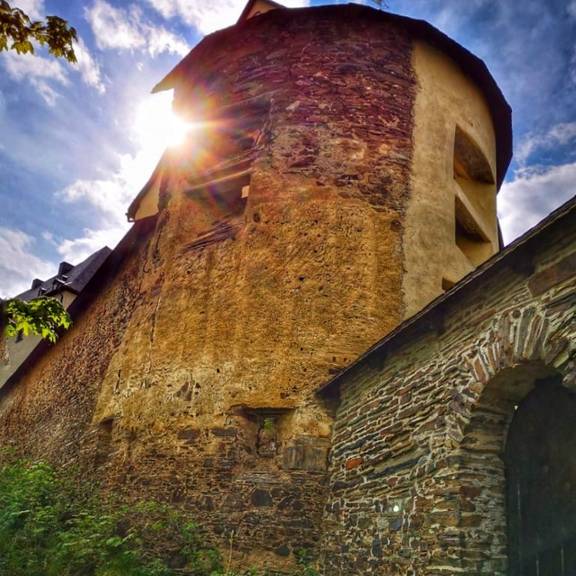 Sonnenspiel am Schloß Burgk