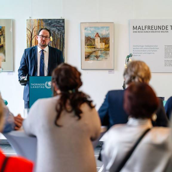 Eindrücke von der Ausstellungseröffnung im Thüringer Landtag